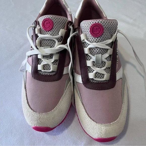 Michael Kors Fashion Sneakers Size 7 – Authentic - Picture 6 of 10